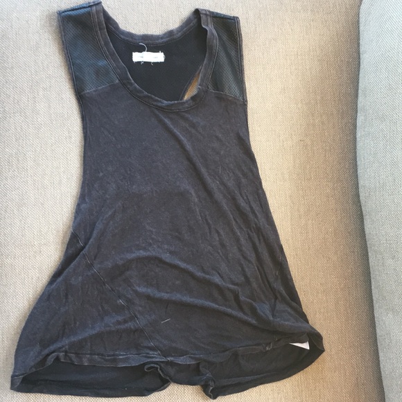 UO fun back tank - Picture 1 of 2